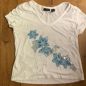 New York & Company tshirt